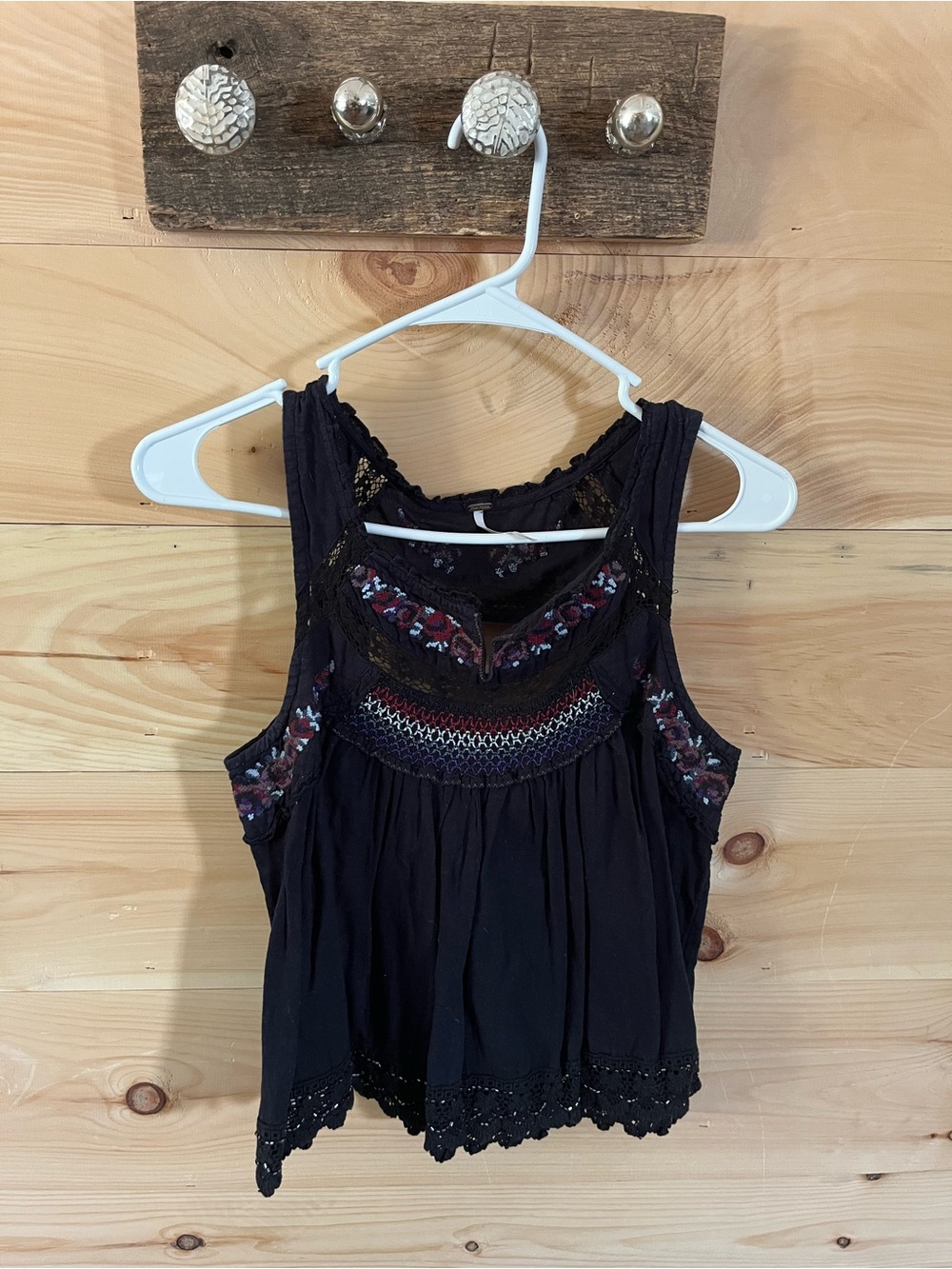 Women's FREE PEOPLE Sleeveless Black Blouse with Embroidery, Lace/Beading Hem, S